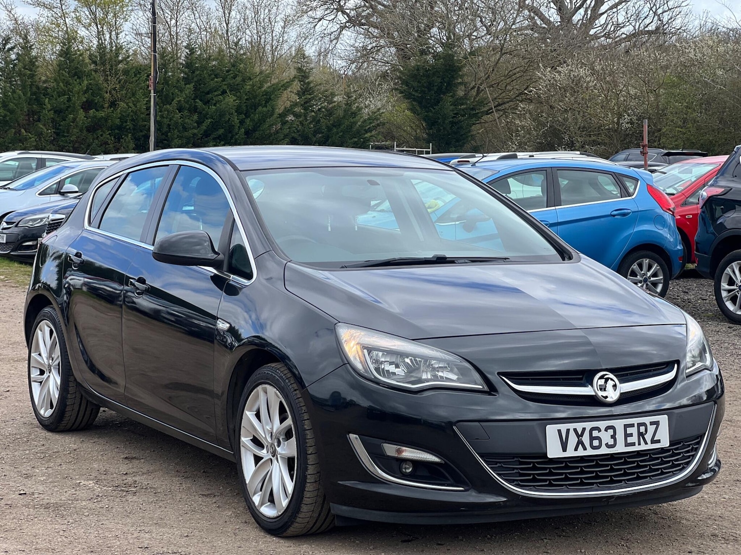 Used Vauxhall Astra 2013 for sale - 78073153: Photo 2