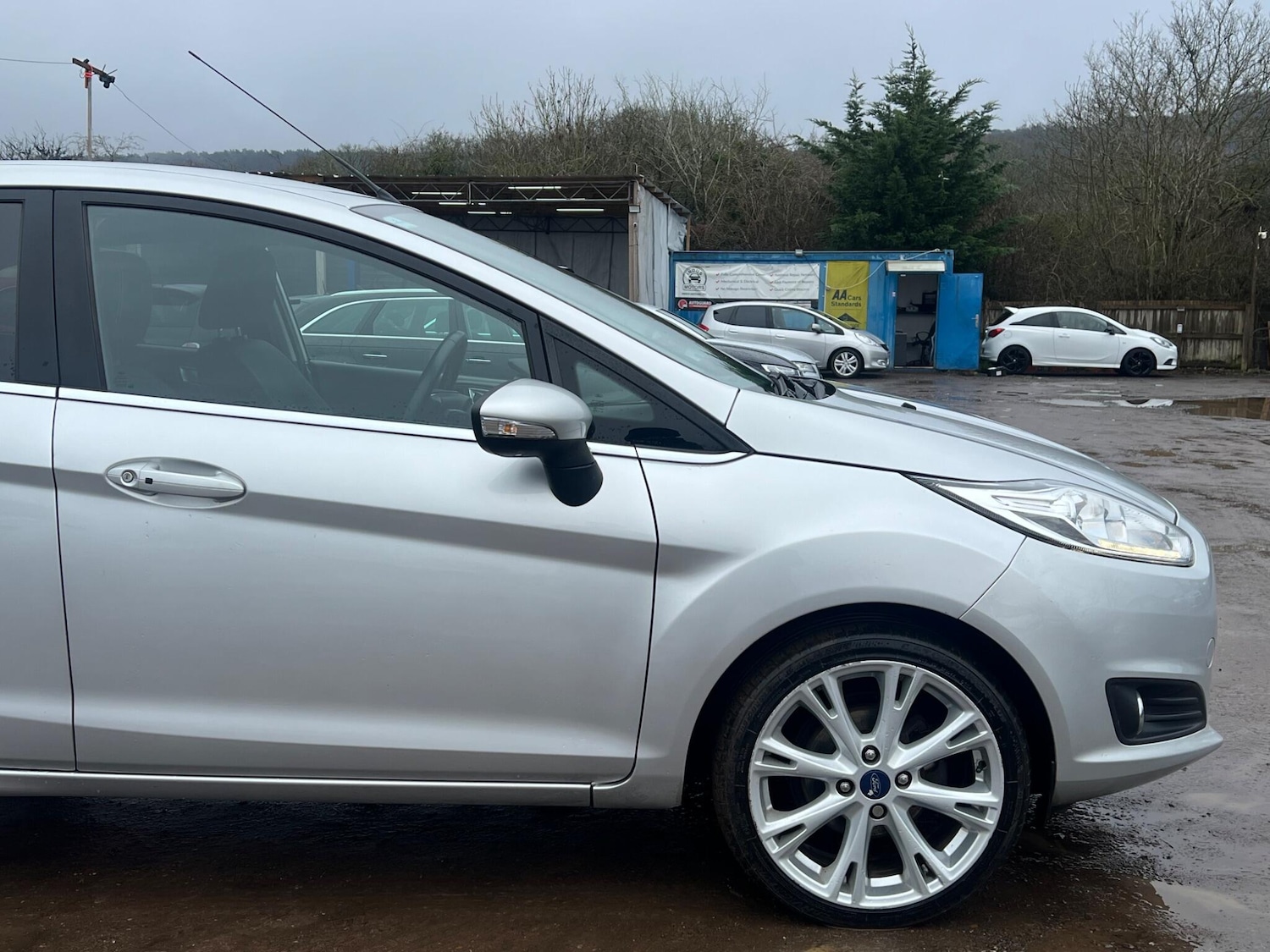 Used Ford Fiesta 2015 for sale - 77468840: Photo 12