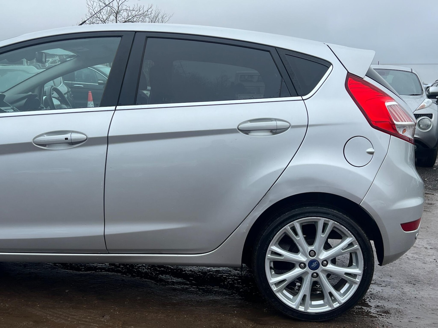 Used Ford Fiesta 2015 for sale - 77468840: Photo 15