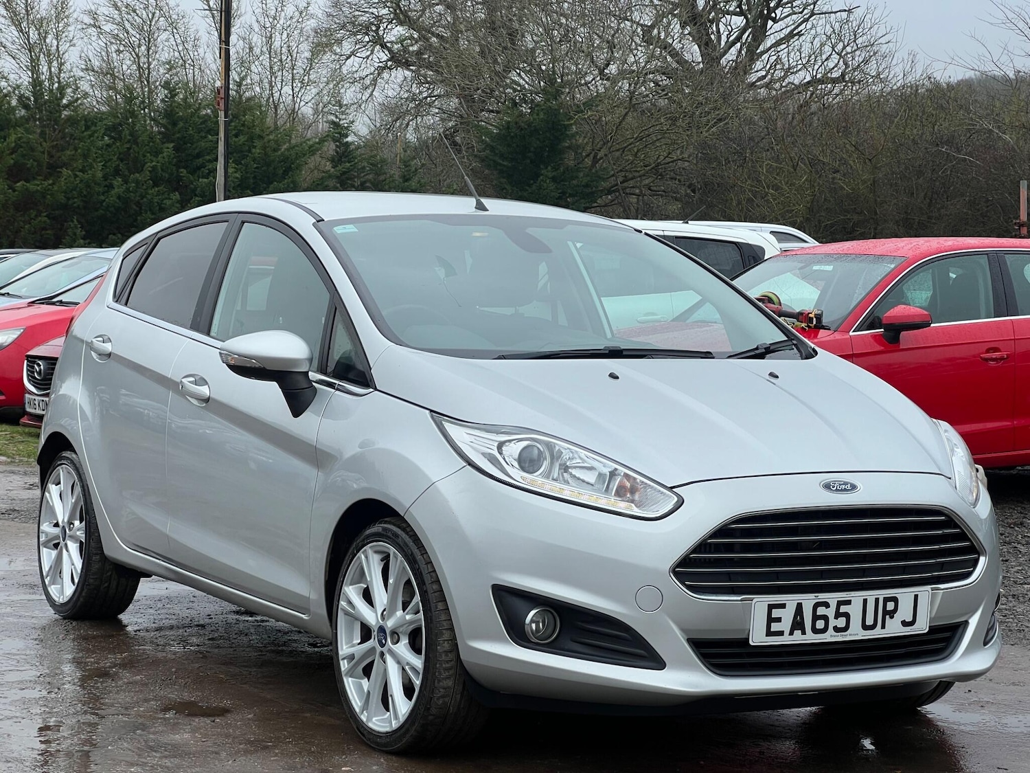 Used Ford Fiesta 2015 for sale - 77468840: Photo 2