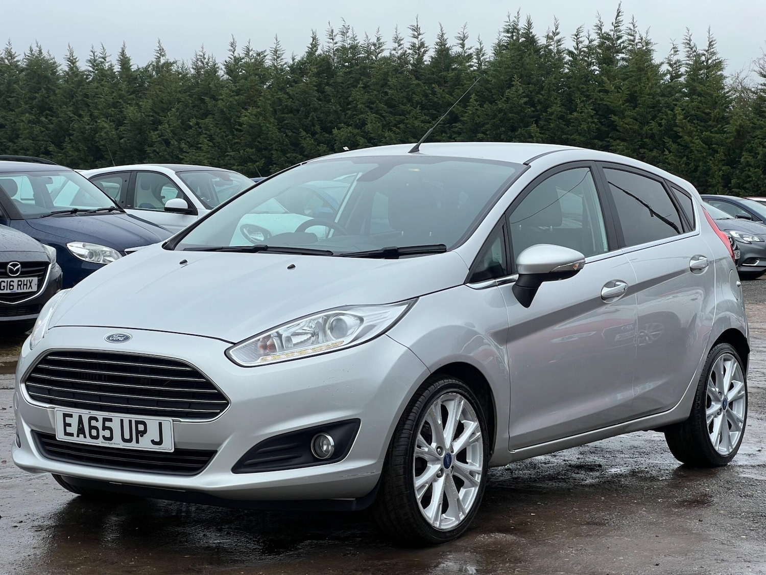 Used Ford Fiesta 2015 for sale - 77468840: Photo 3