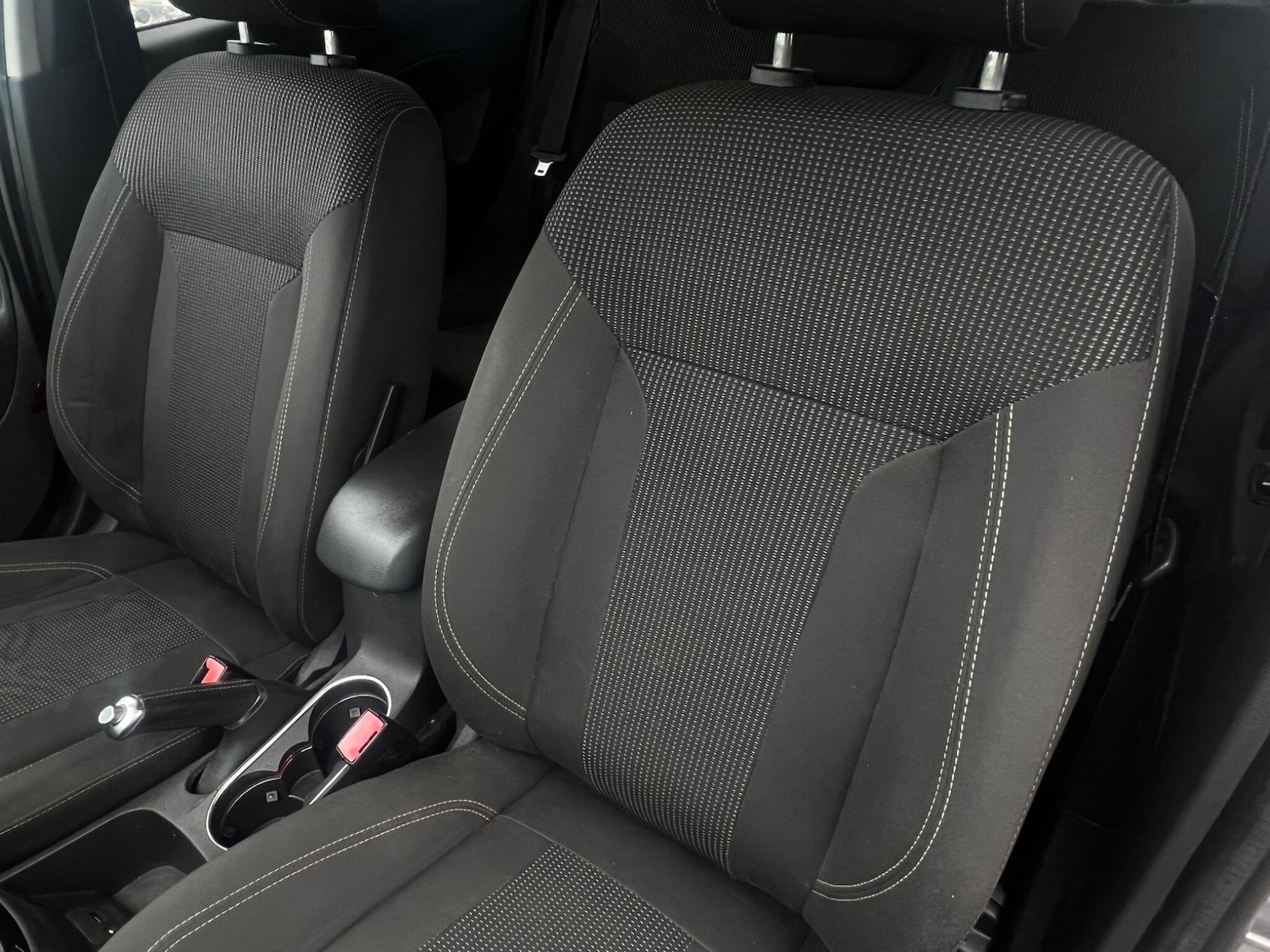 Used Ford Fiesta 2015 for sale - 77468840: Photo 33