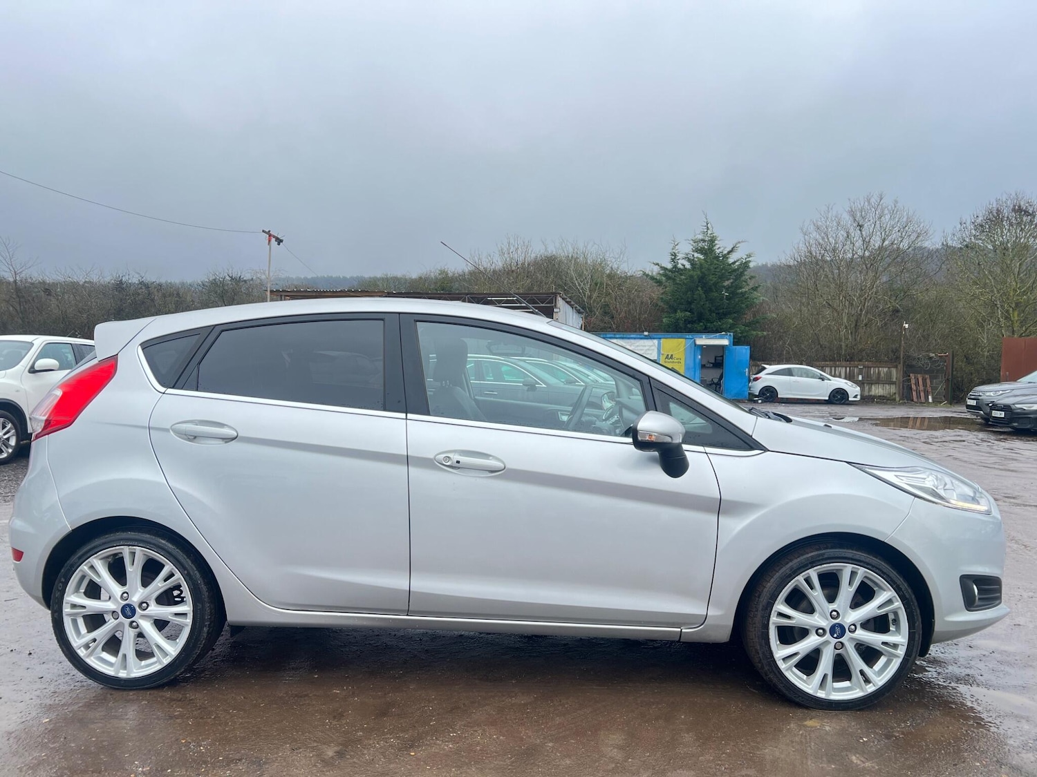 Used Ford Fiesta 2015 for sale - 77468840: Photo 5