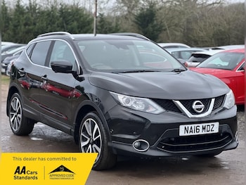 Used Nissan Qashqai 2016 for sale - 77456406: Photo