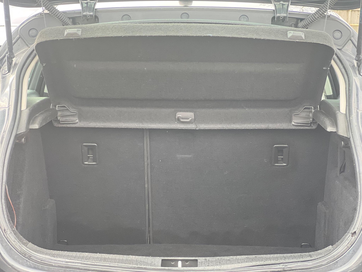 Used Vauxhall Astra 2013 for sale - 77657851: Photo 10