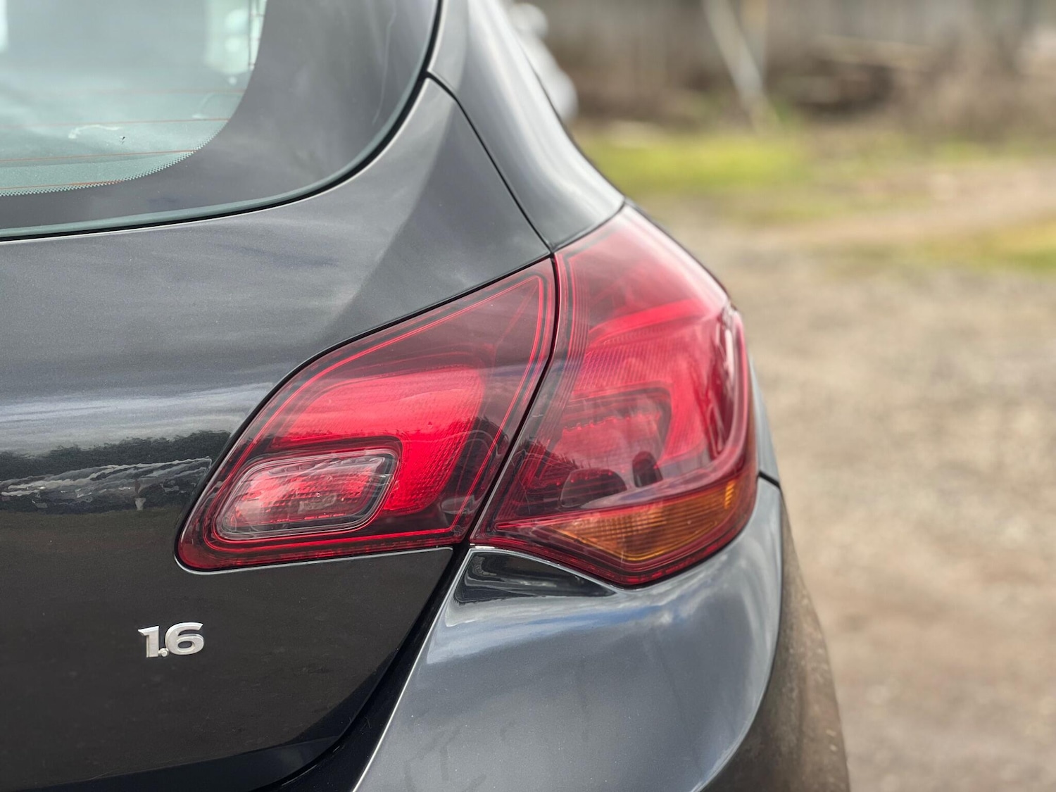 Used Vauxhall Astra 2013 for sale - 77657851: Photo 24