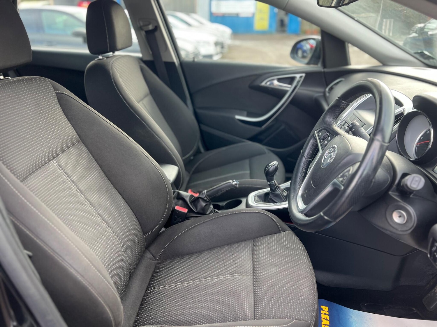 Used Vauxhall Astra 2013 for sale - 77657851: Photo 26