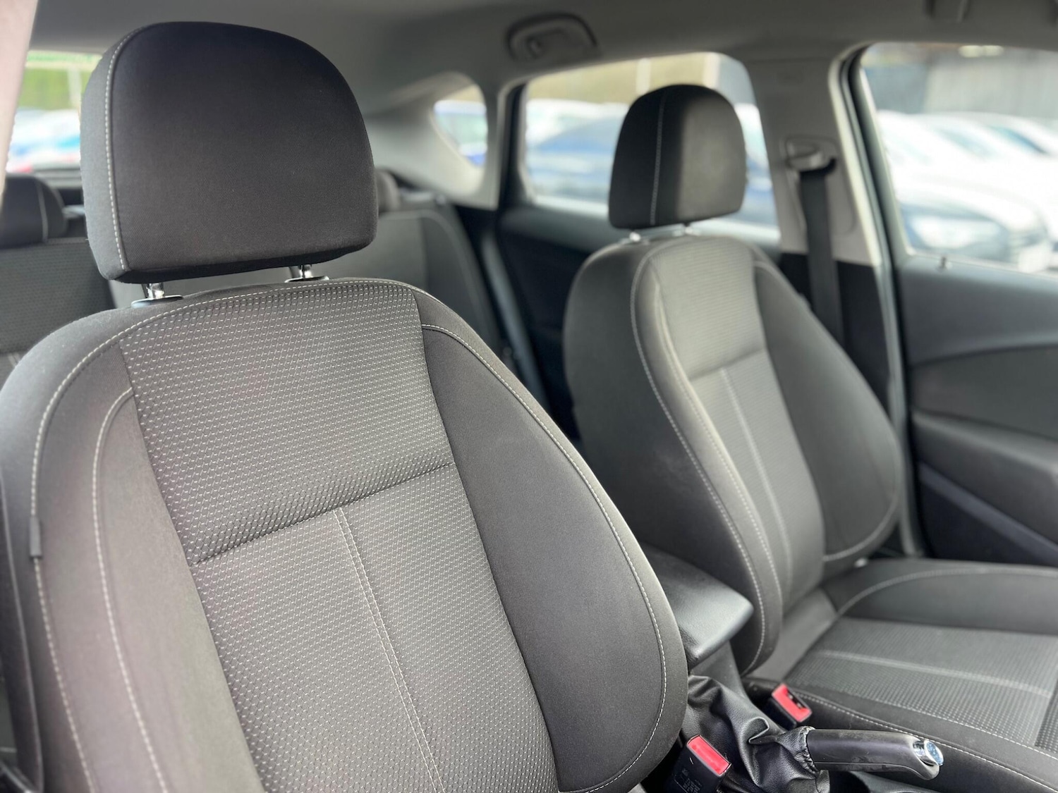 Used Vauxhall Astra 2013 for sale - 77657851: Photo 28