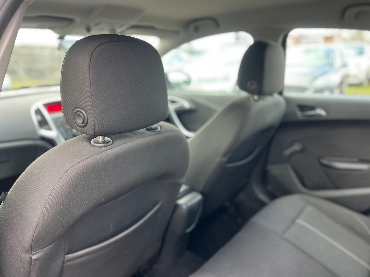 Used Vauxhall Astra 2013 for sale - 77657851: Photo 33