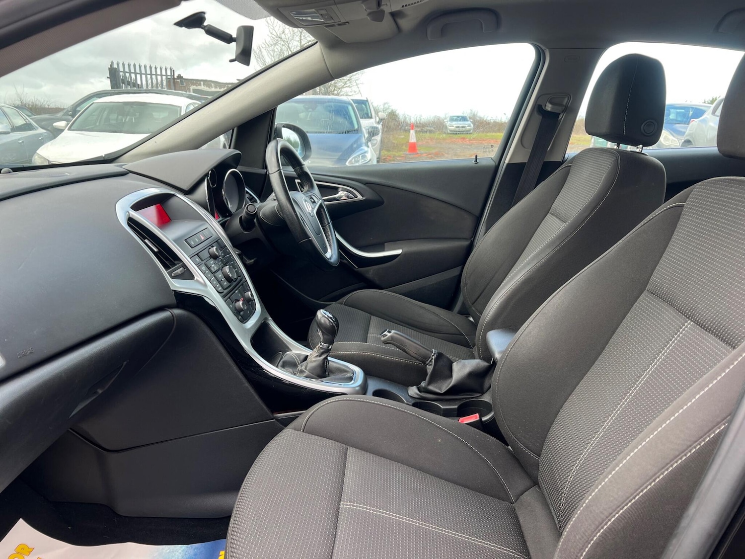 Used Vauxhall Astra 2013 for sale - 77657851: Photo 35