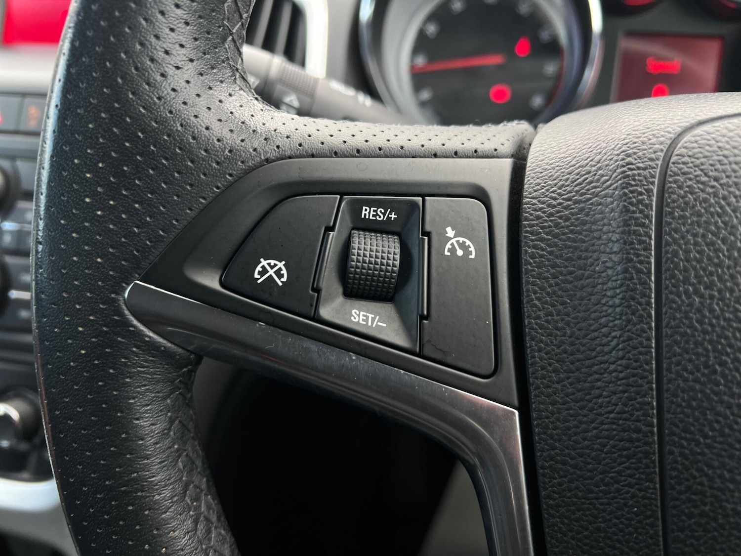 Used Vauxhall Astra for sale - 78128046: Photo 47