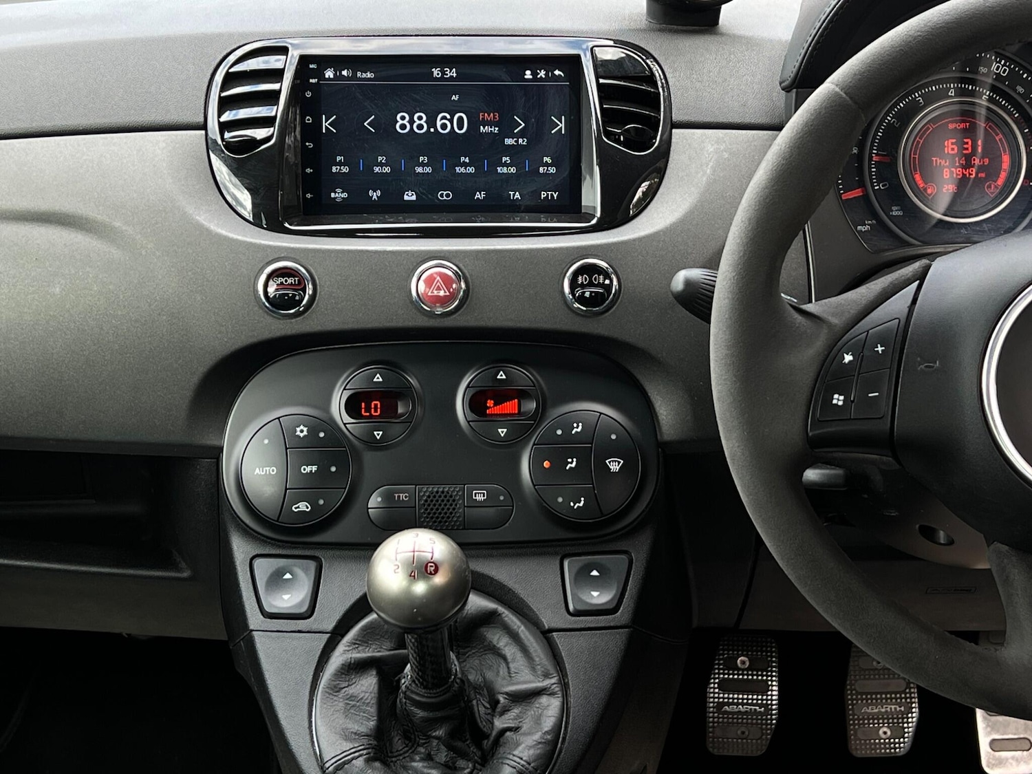 Used Abarth 595 2013 for sale - 77637903: Photo 44