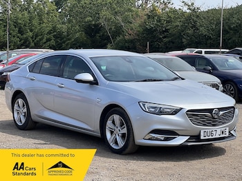 Used Vauxhall Insignia 2017 for sale - 79316427: Photo
