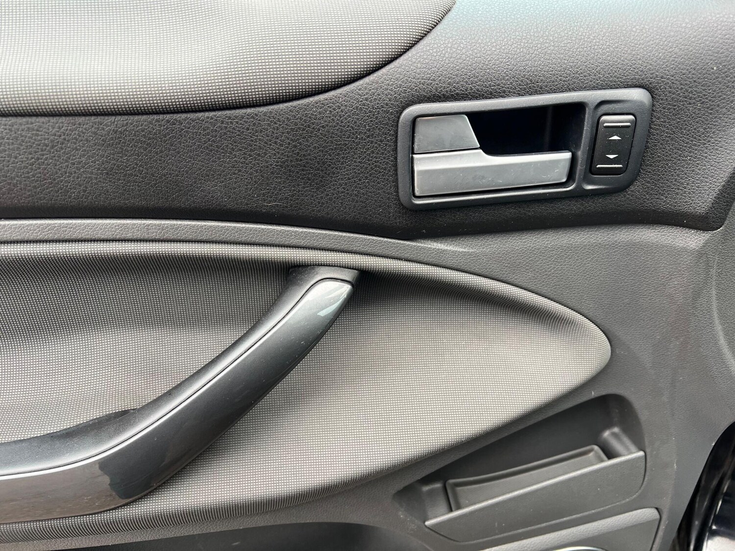 Used Ford Kuga 2009 for sale - 77586197: Photo 43