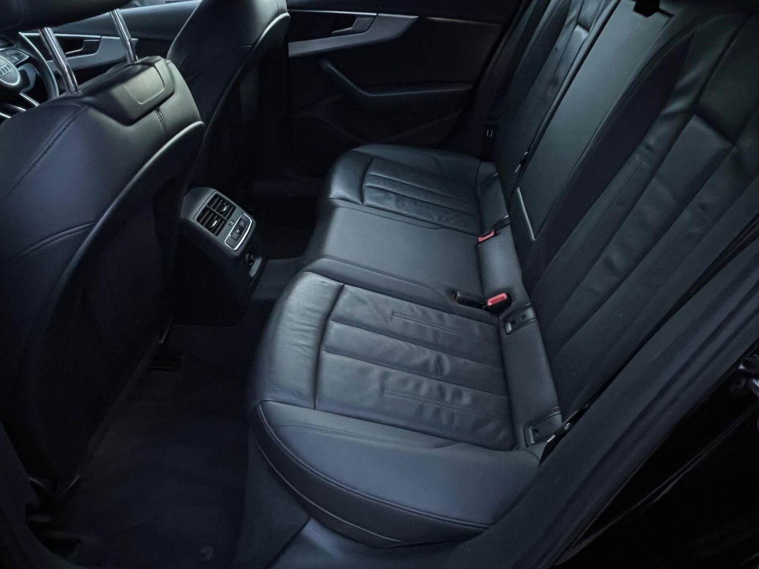 Used Audi A4 2018 for sale - 77454822: Photo 43