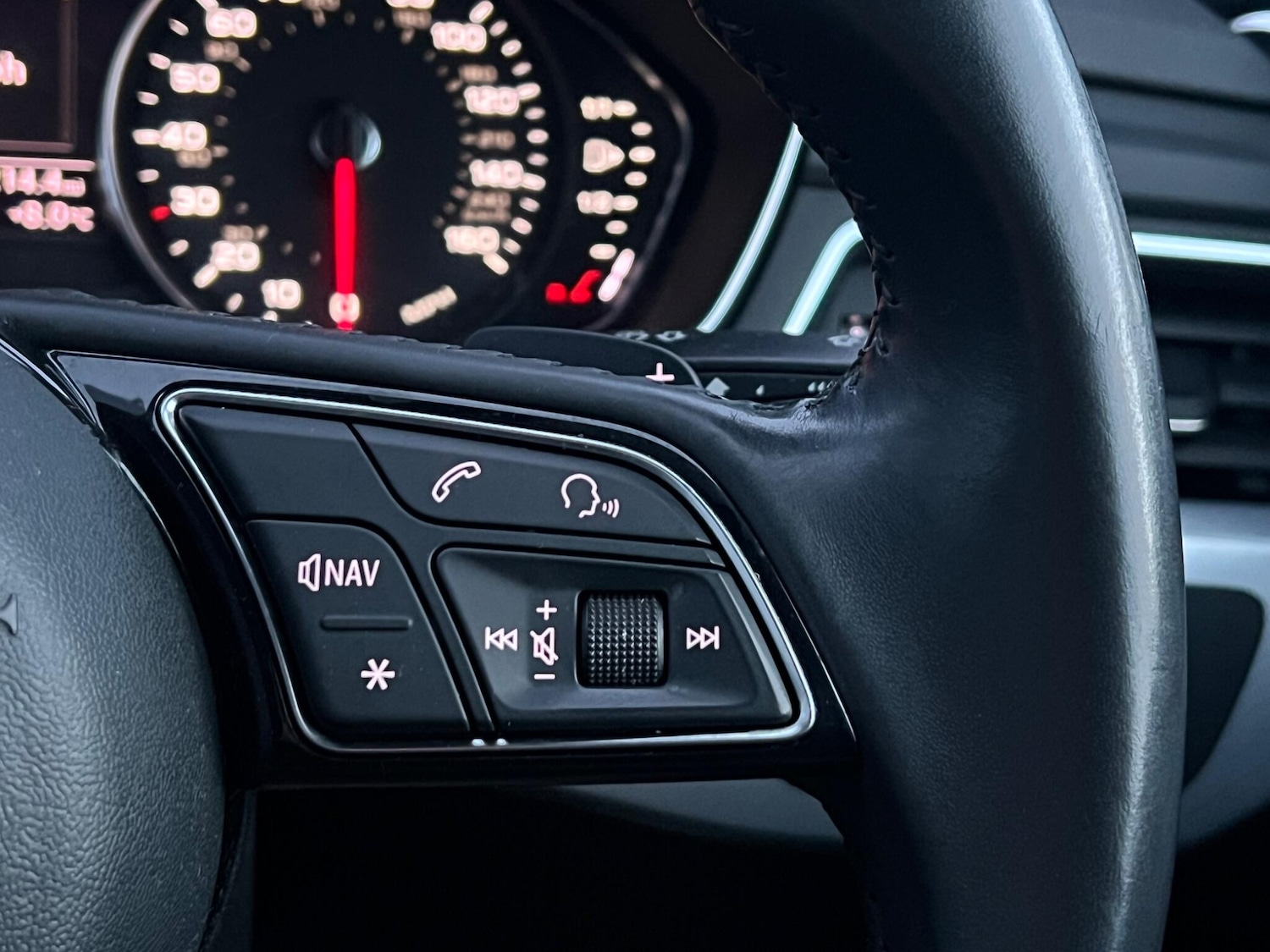 Used Audi A4 2018 for sale - 77454822: Photo 59