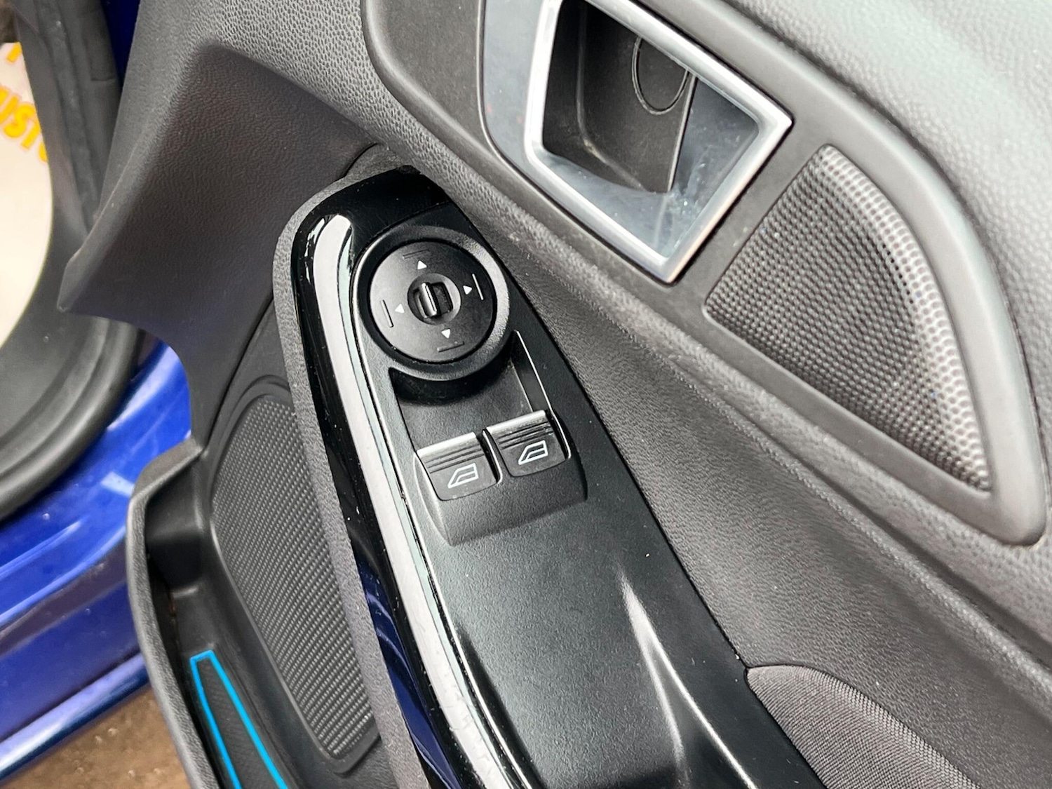 Used Ford Fiesta 2015 for sale - 77793939: Photo 31