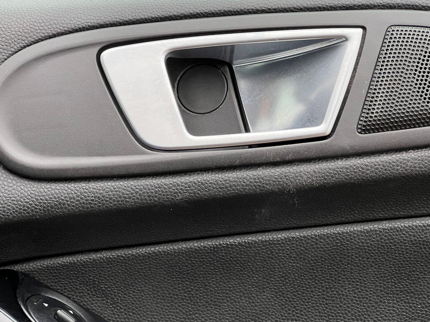 Used Ford Fiesta 2015 for sale - 77793939: Photo 33