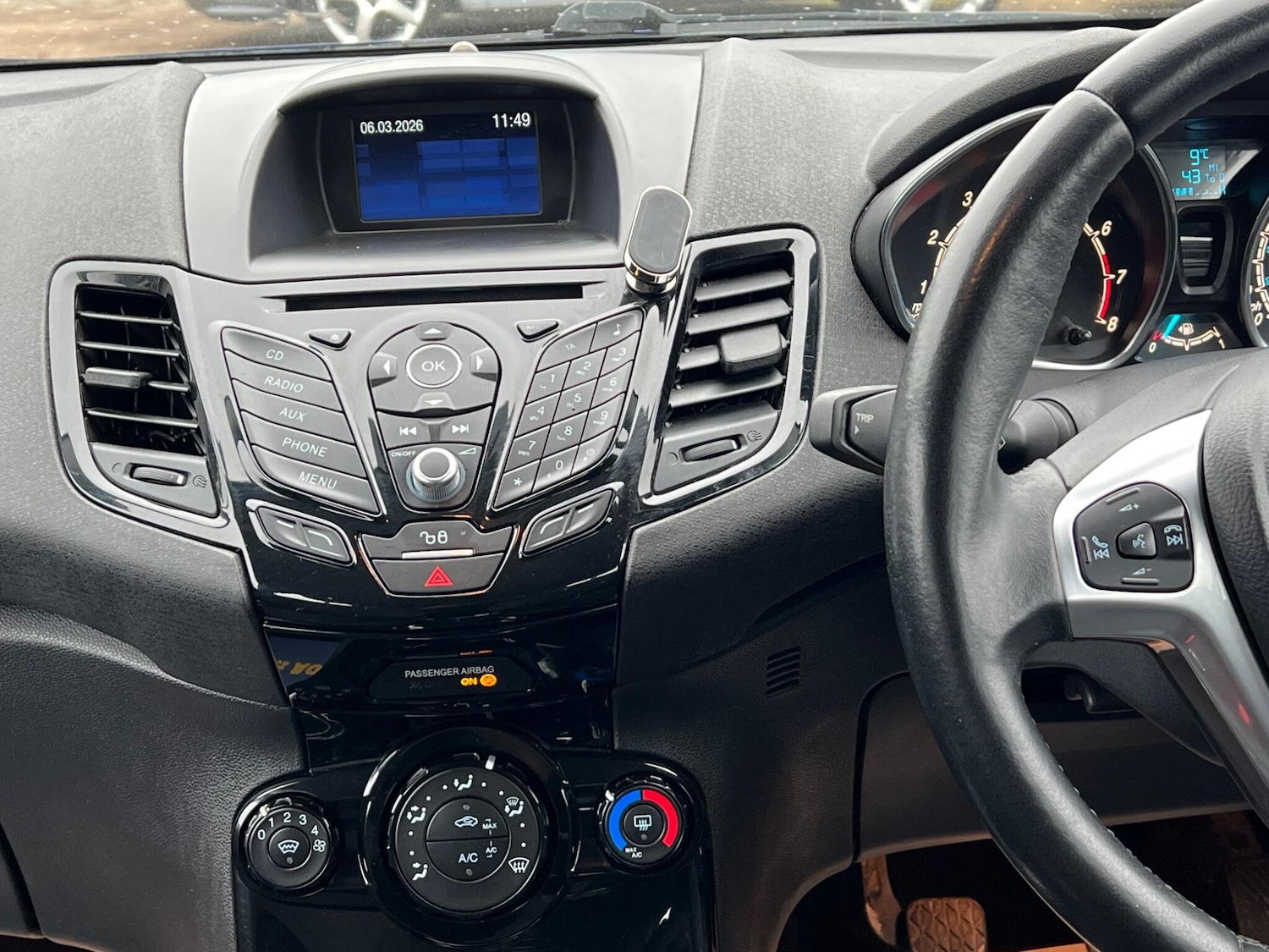 Used Ford Fiesta 2015 for sale - 77793939: Photo 54