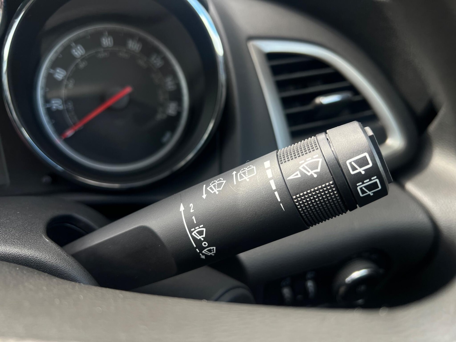 Used Vauxhall Astra 2012 for sale - 78148172: Photo 51