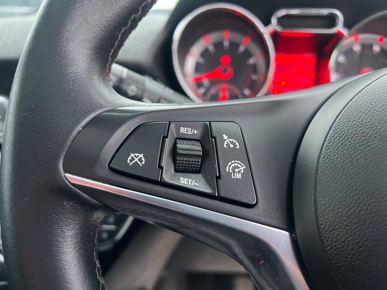 Used Vauxhall ADAM 2016 for sale - 77854046: Photo 42