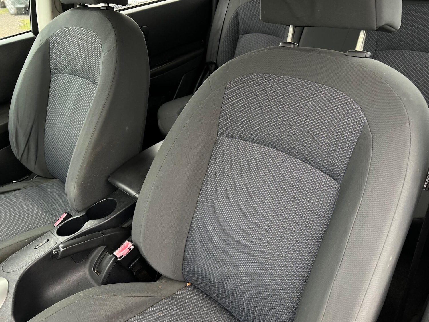 Used Nissan Qashqai 2009 for sale - 77808818: Photo 37