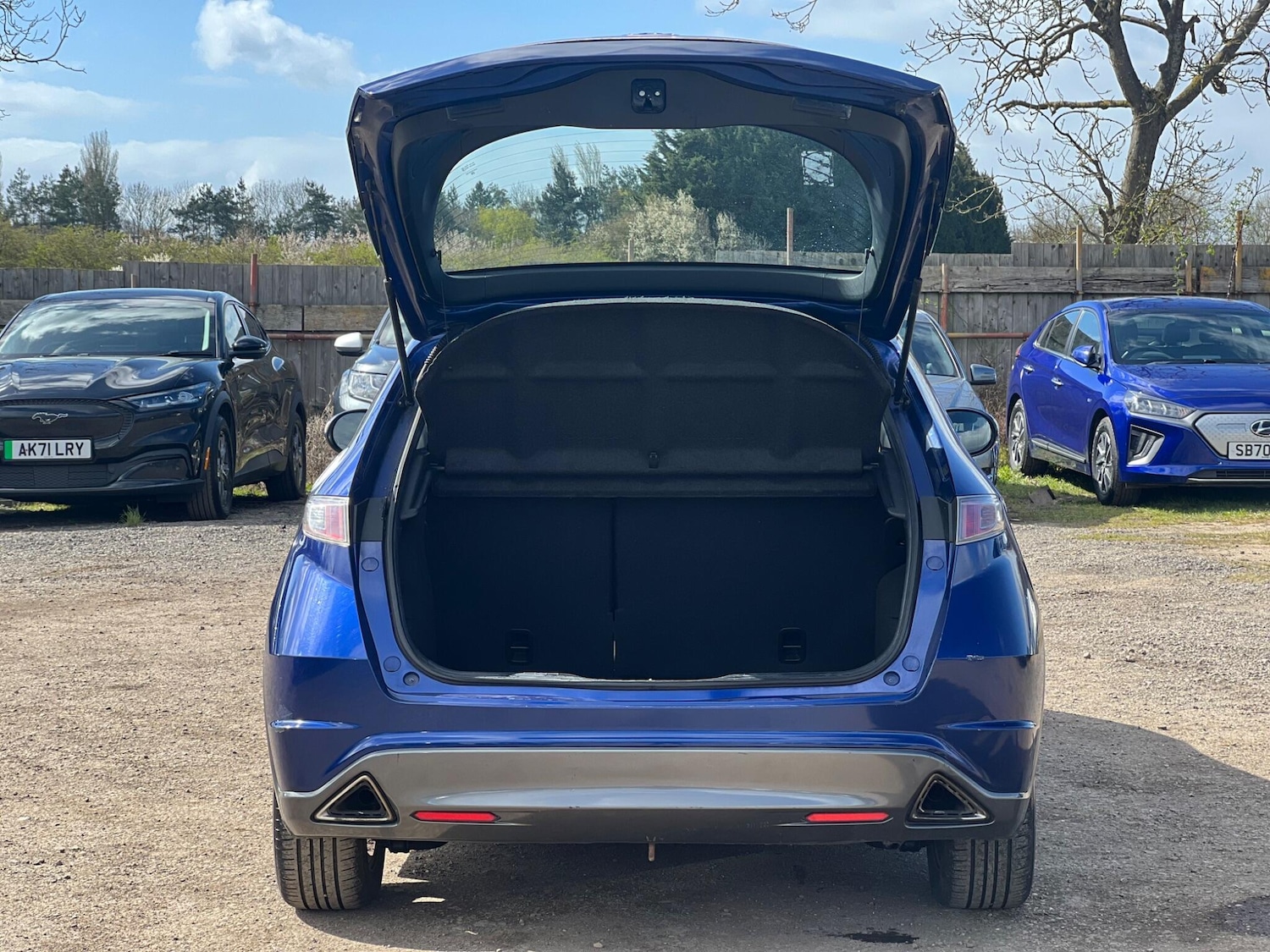 Used Honda Civic 2009 for sale - 78072463: Photo 9