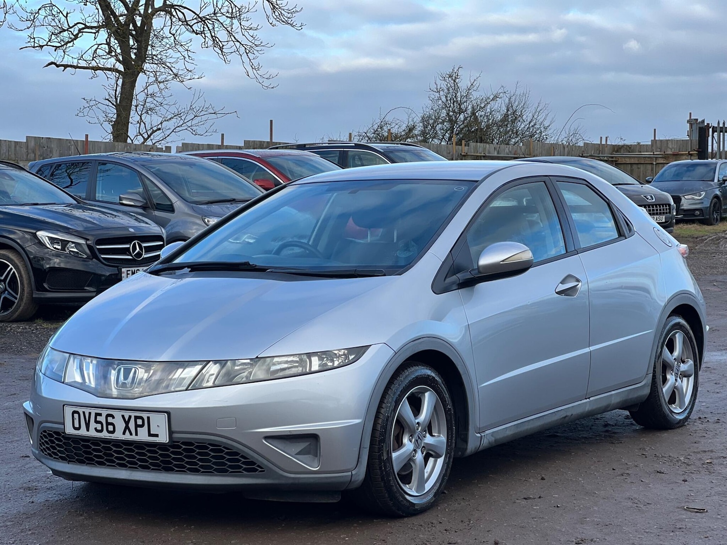 Used Honda Civic for sale - 78062578: Photo 2