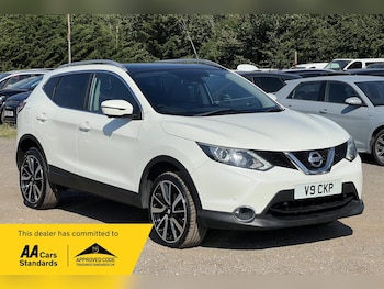 Used Nissan Qashqai 2015 for sale - 79157914: Photo