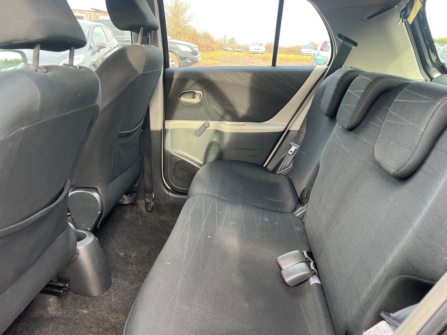 Used Toyota Yaris 2008 for sale - 77624816: Photo 32