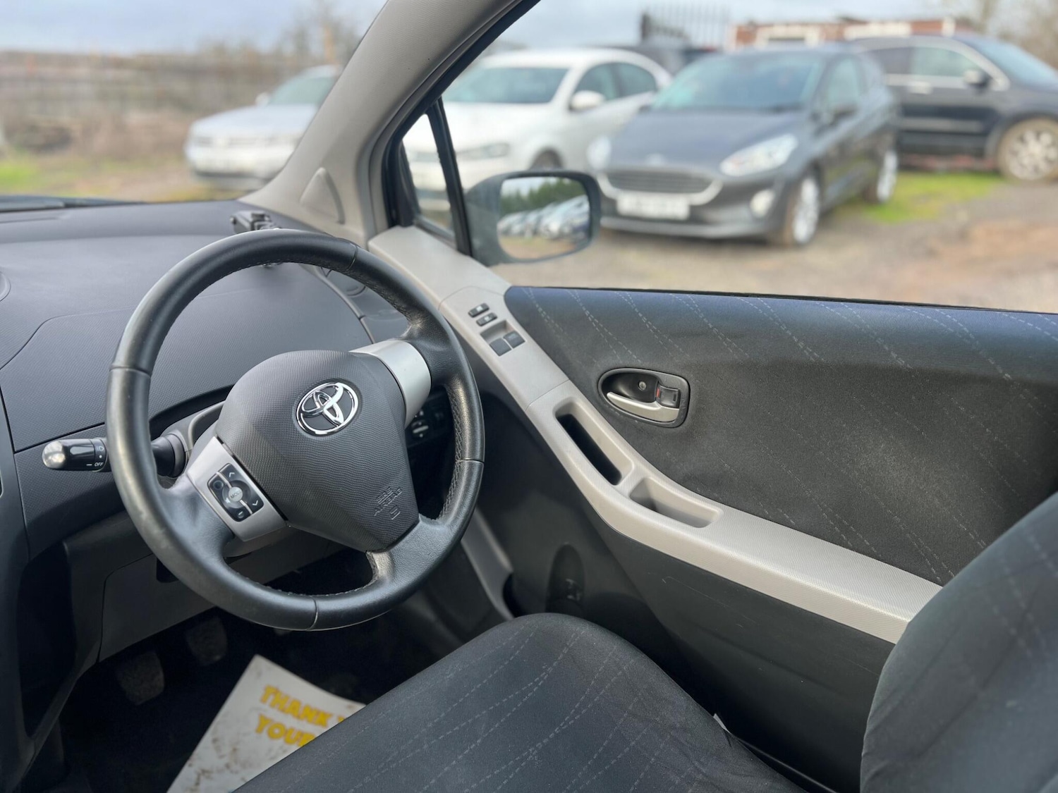 Used Toyota Yaris 2008 for sale - 77624816: Photo 40