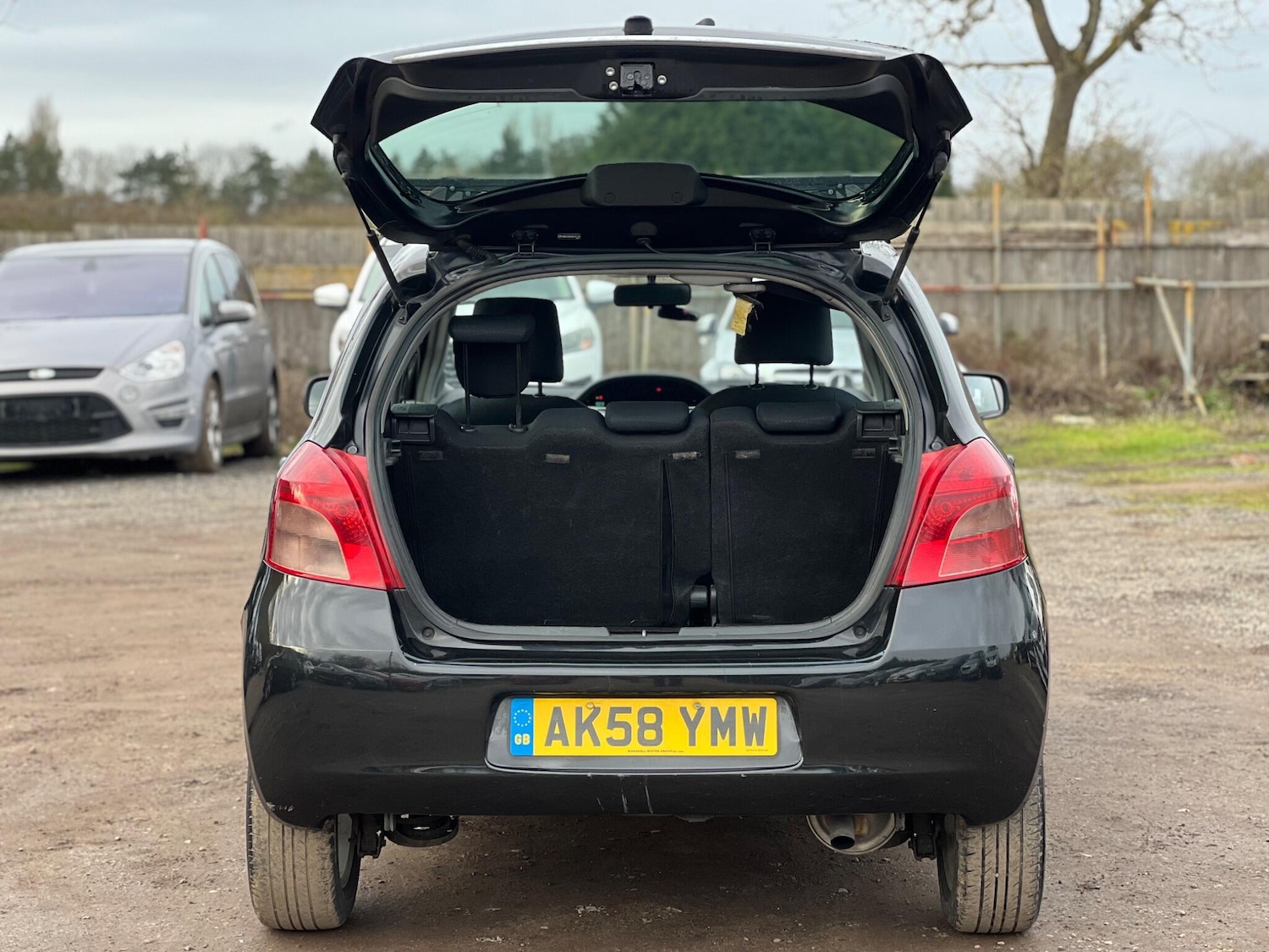 Used Toyota Yaris 2008 for sale - 77624816: Photo 9