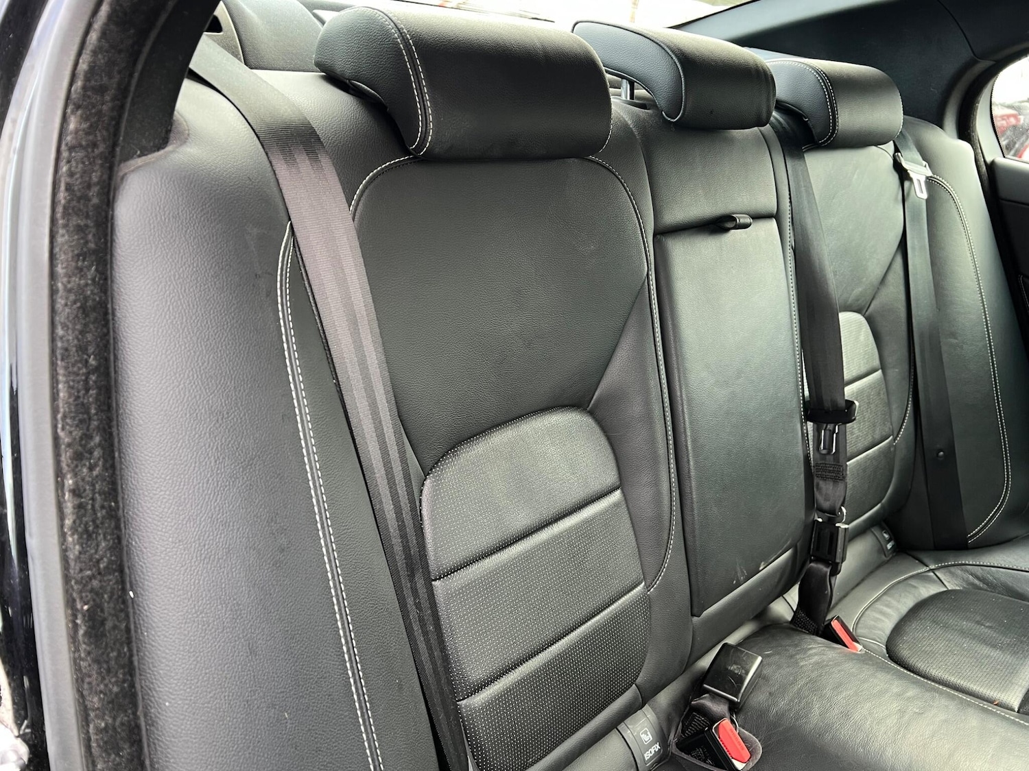 Used Jaguar XE 2016 for sale - 77523606: Photo 34