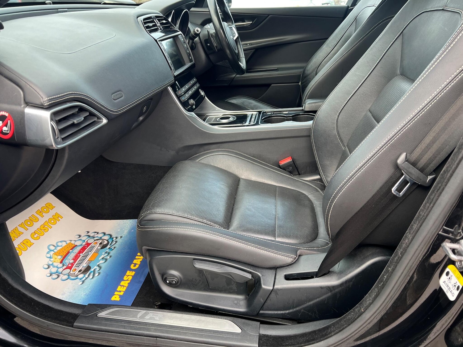 Used Jaguar XE 2016 for sale - 77523606: Photo 40