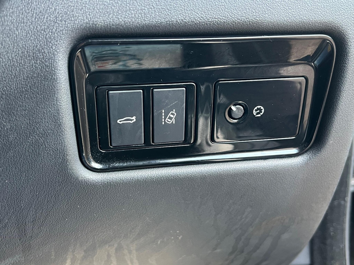 Used Jaguar XE 2016 for sale - 77523606: Photo 48