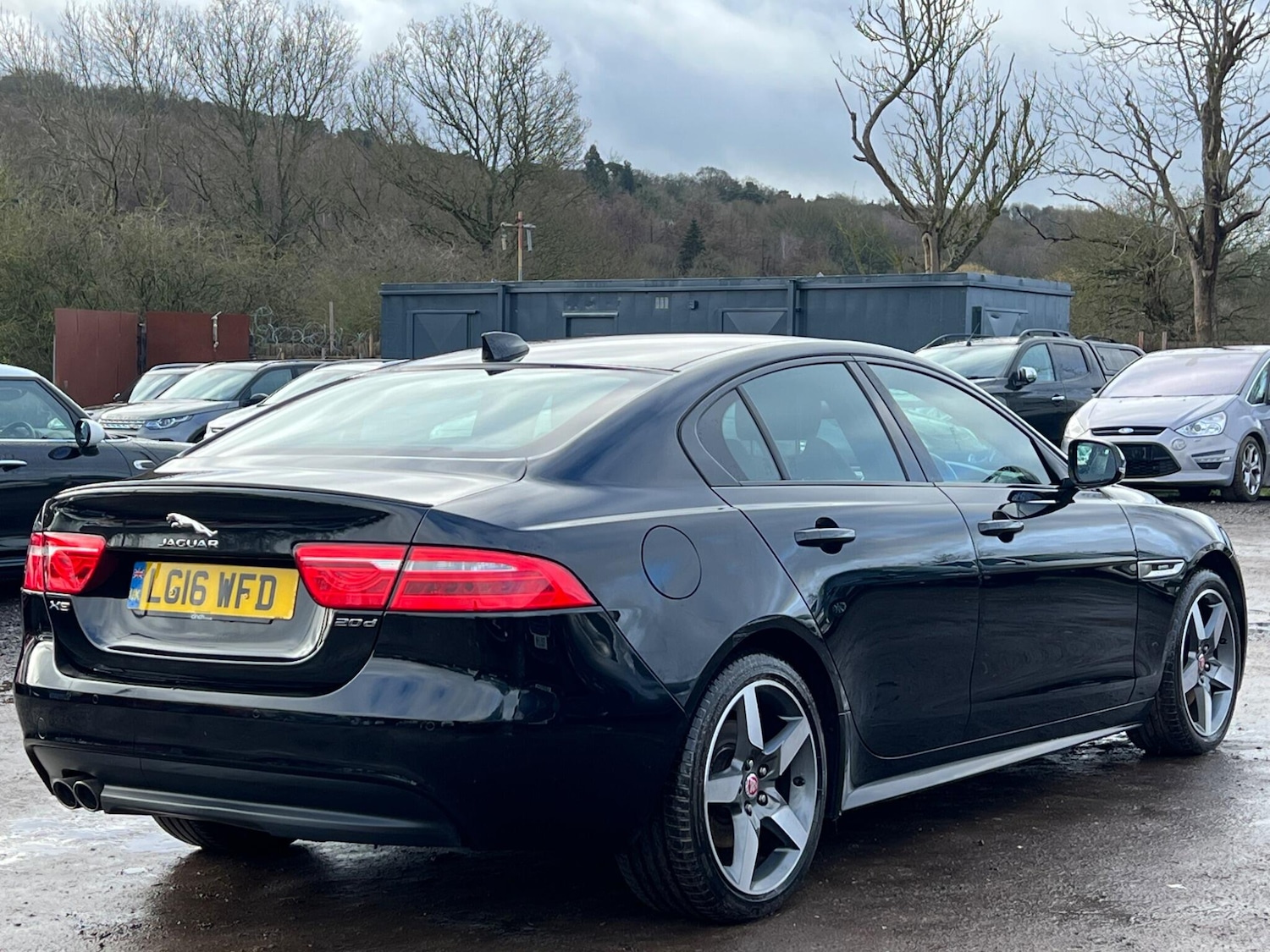 Used Jaguar XE 2016 for sale - 77523606: Photo 7