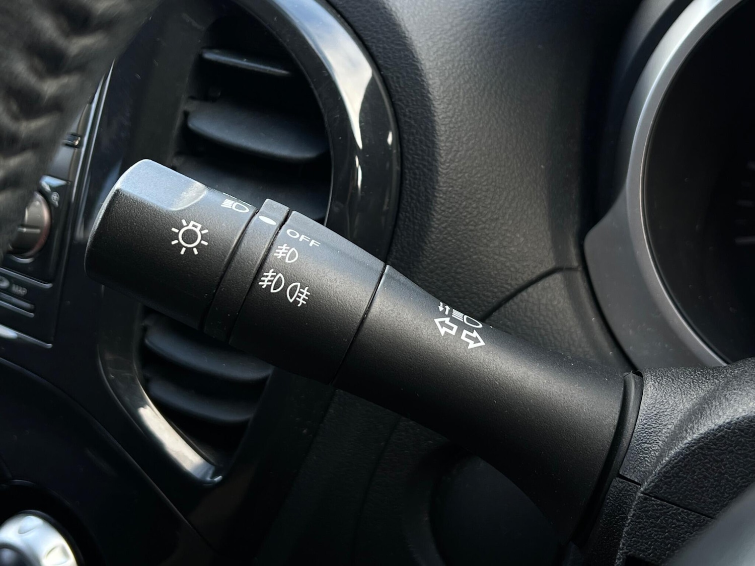 Used Nissan Juke 2012 for sale - 77455944: Photo 50