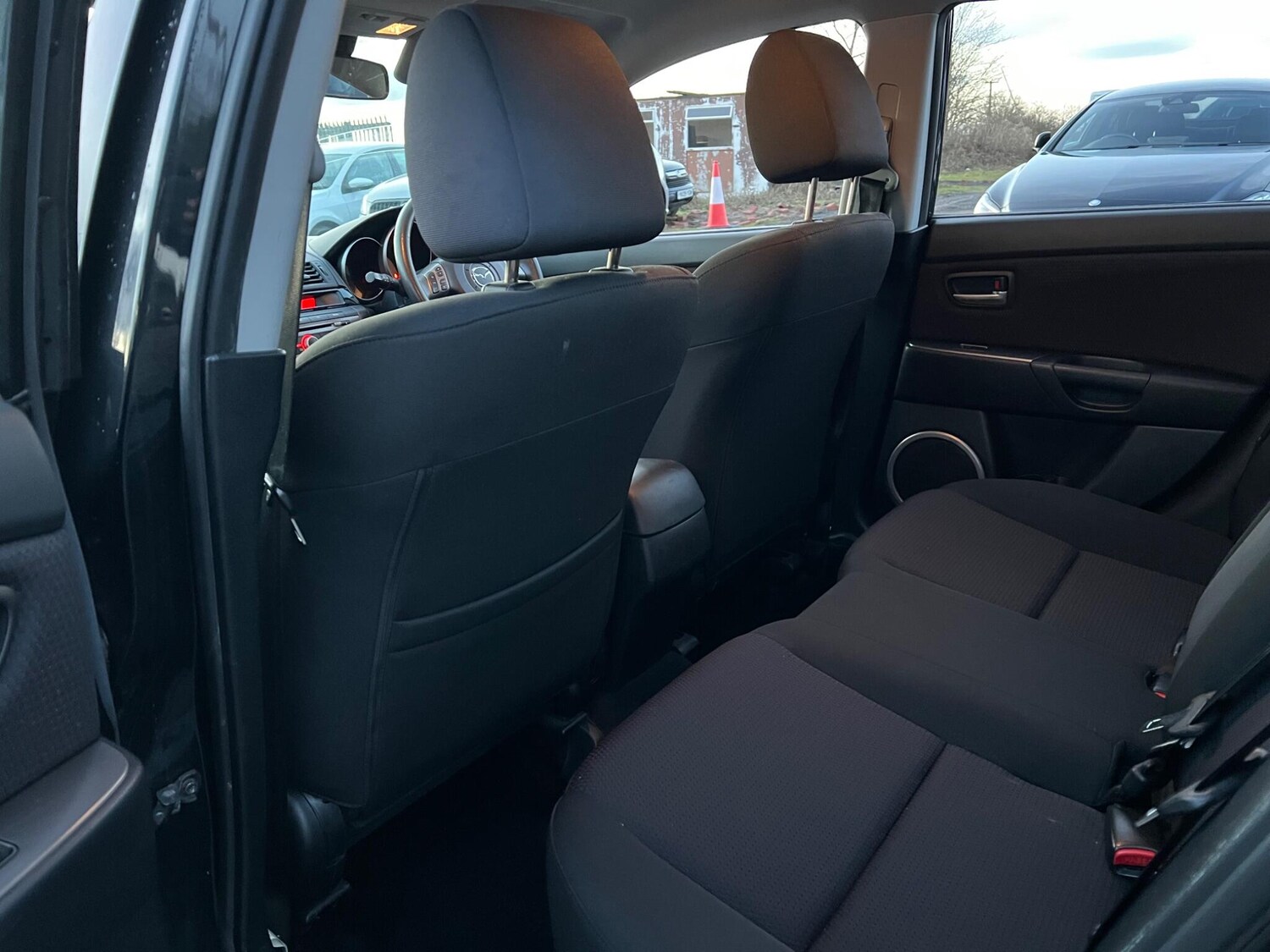 Used Mazda Mazda3 2007 for sale - 77455888: Photo 27