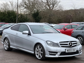 Used Mercedes-Benz C Class 2012 for sale - 77455671: Photo
