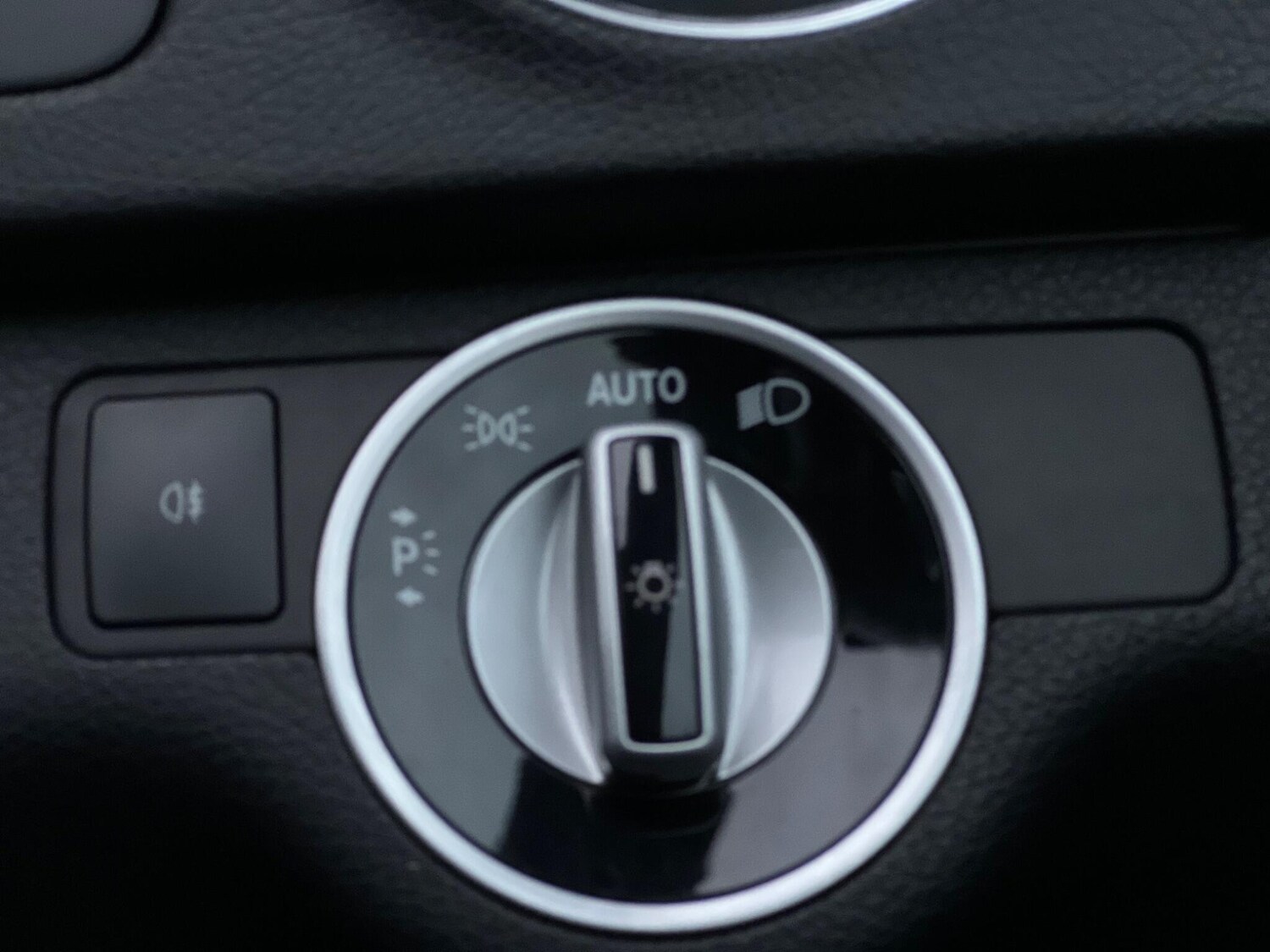 Used Mercedes-Benz C Class 2012 for sale - 77455671: Photo 47