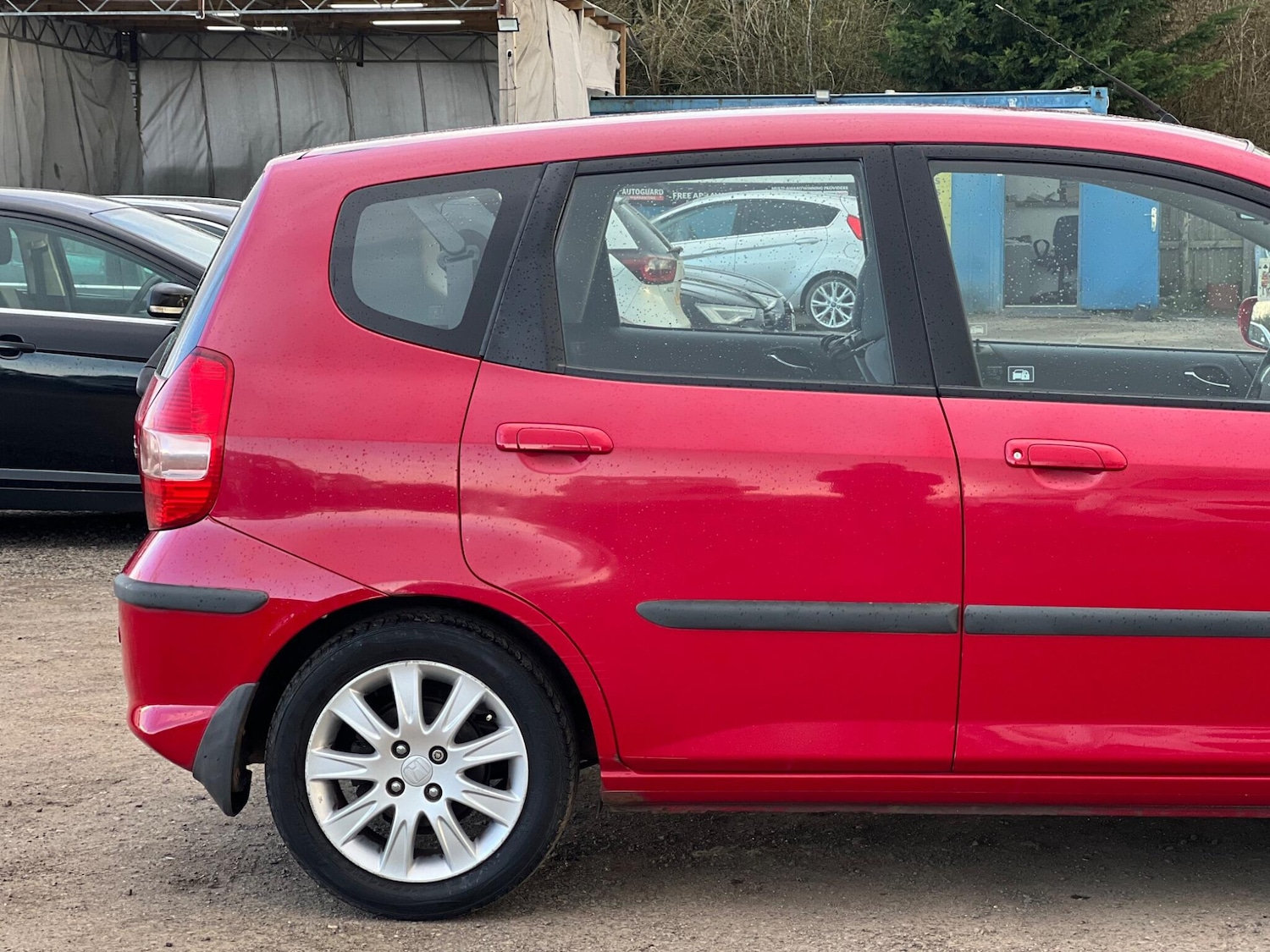 Used Honda Jazz 2007 for sale - 77898296: Photo 15