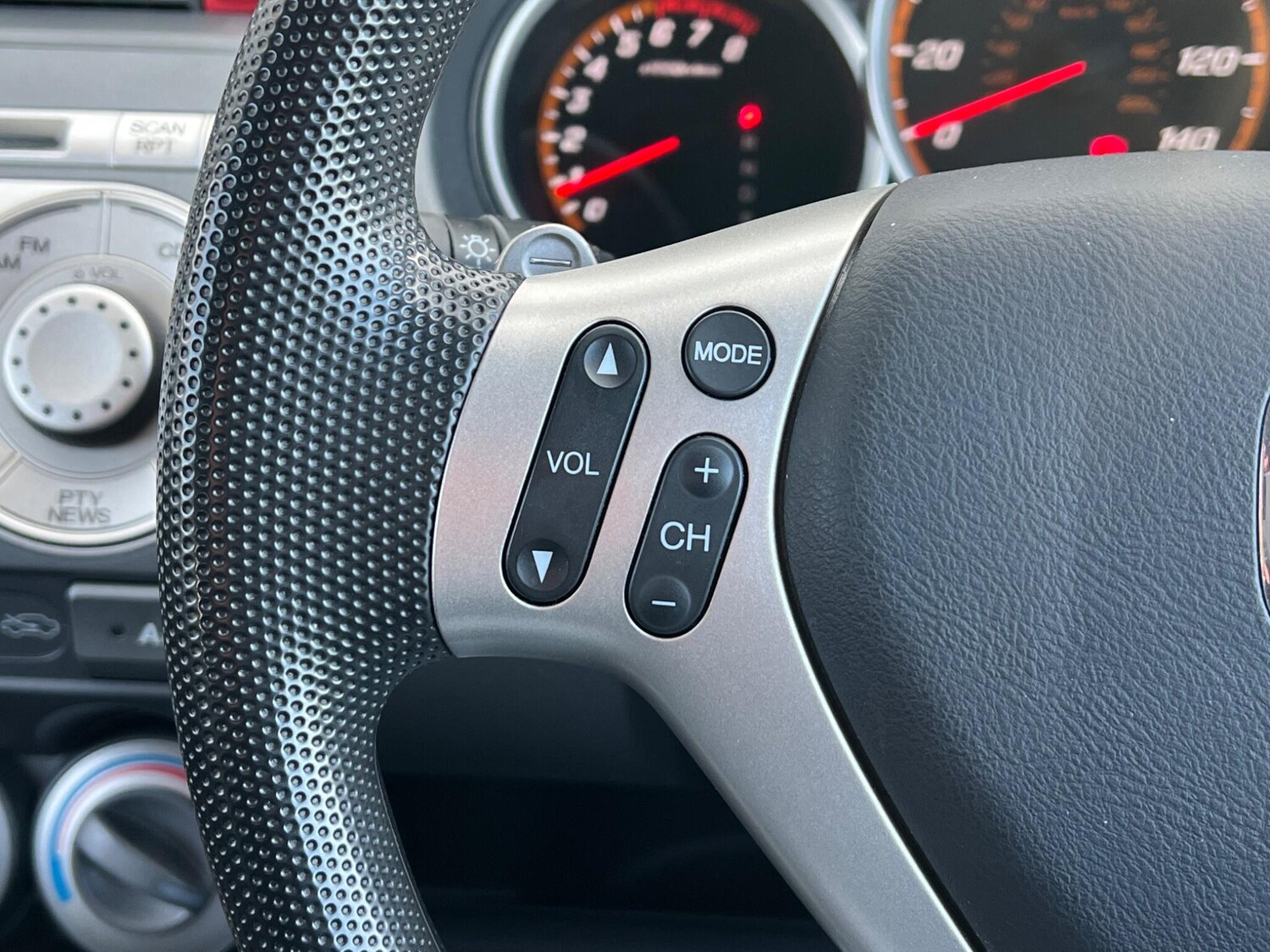 Used Honda Jazz 2007 for sale - 77898296: Photo 47