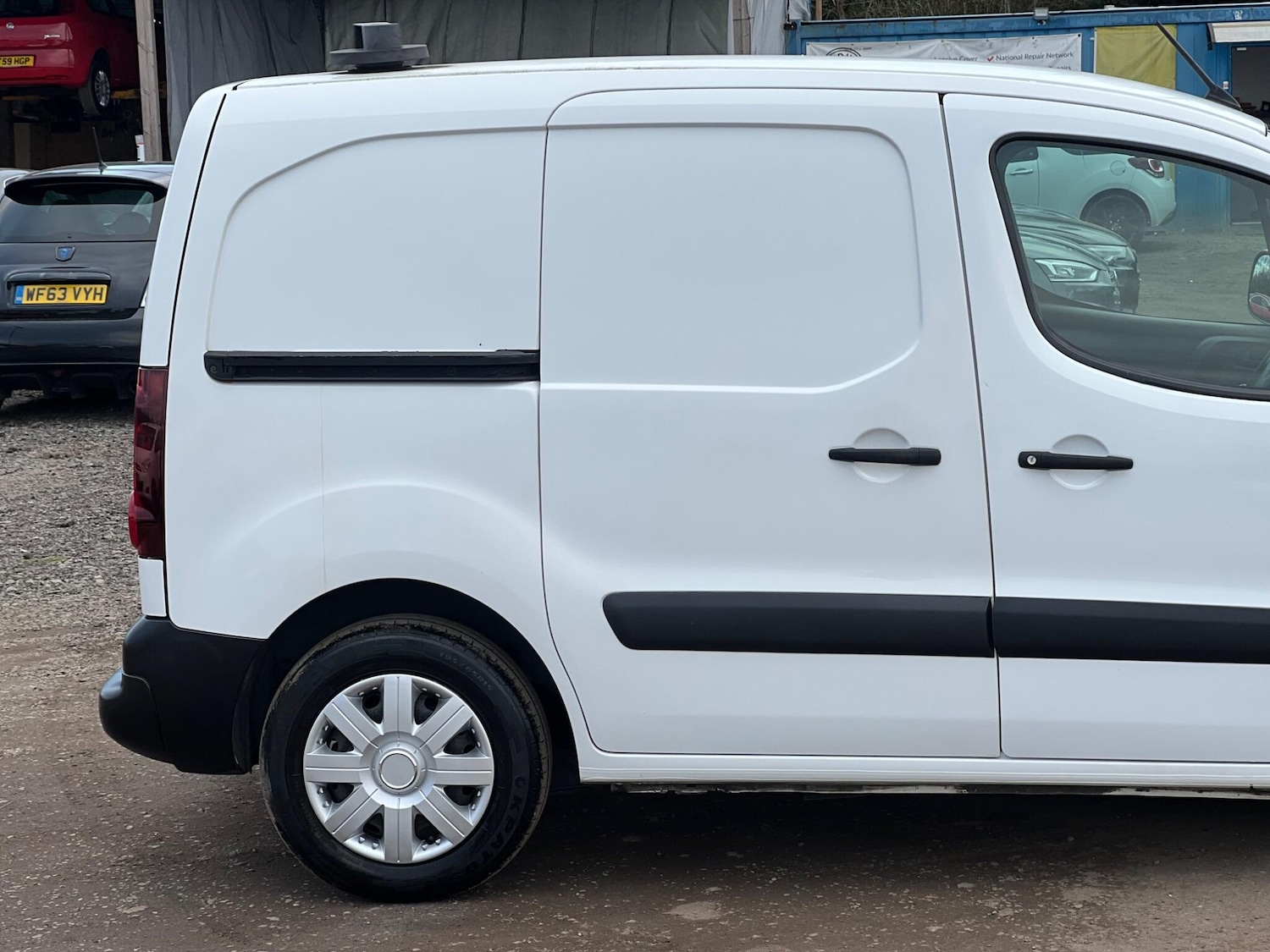 Used Peugeot Partner 2015 for sale - 77882082: Photo 12