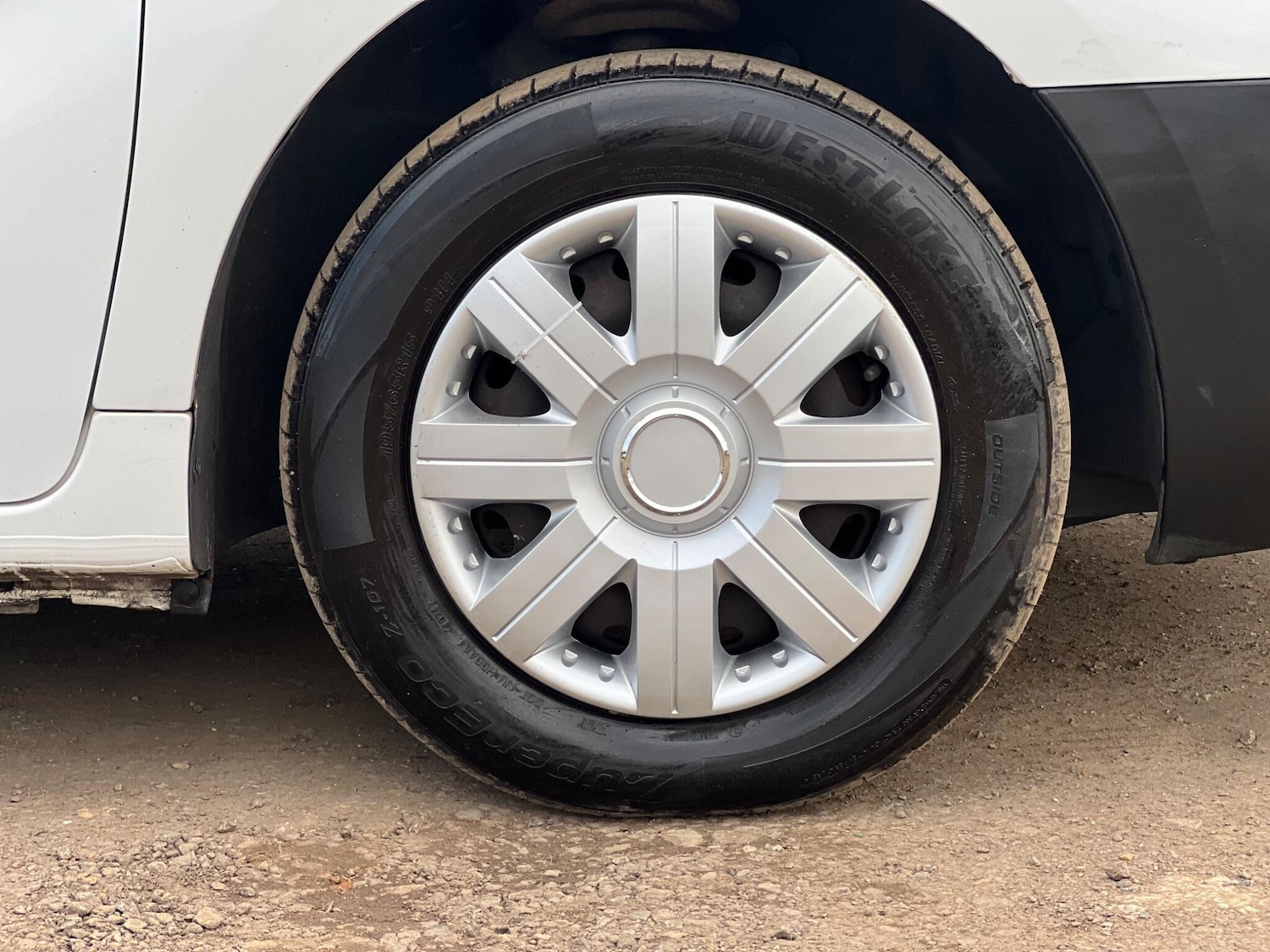 Used Peugeot Partner 2015 for sale - 77882082: Photo 15