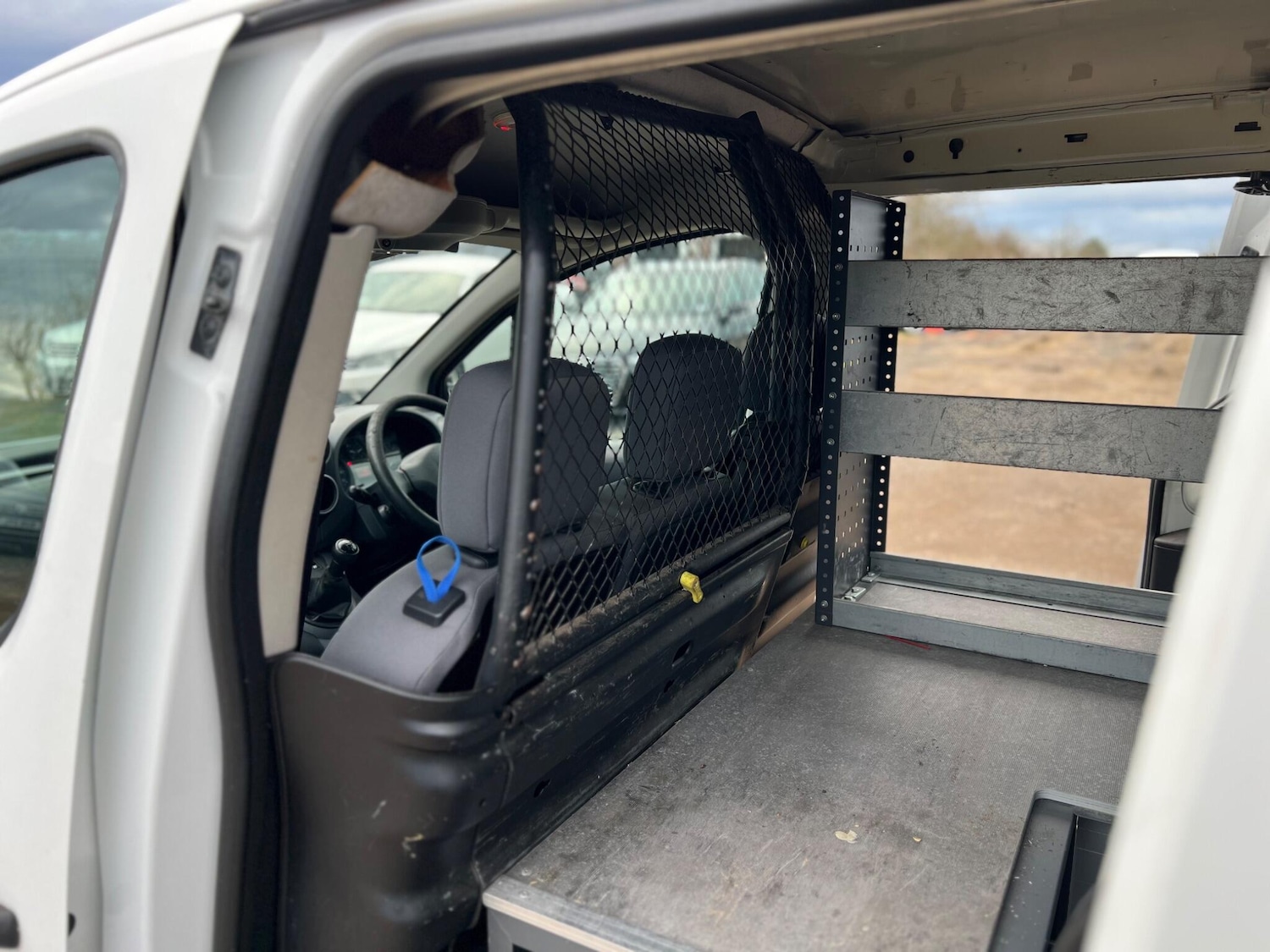 Used Peugeot Partner 2015 for sale - 77882082: Photo 29