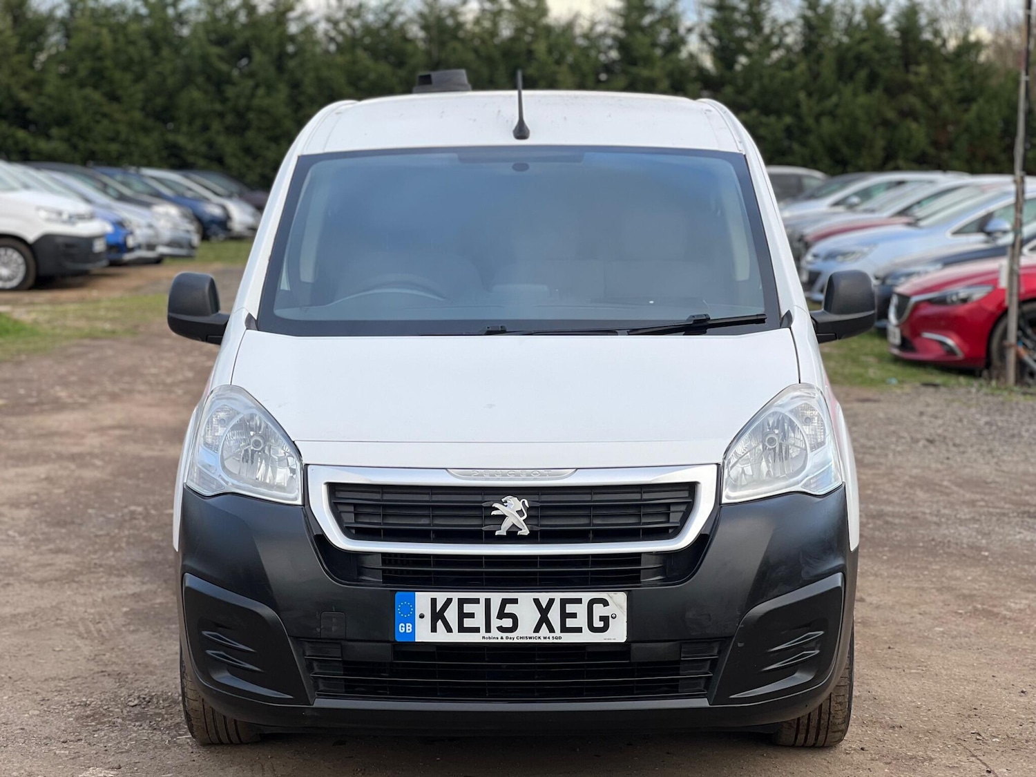 Used Peugeot Partner 2015 for sale - 77882082: Photo 3