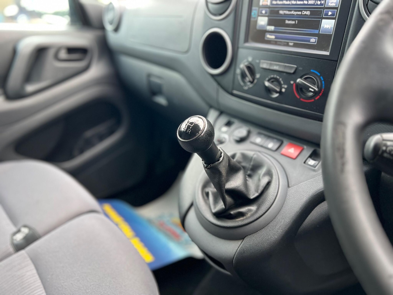 Used Peugeot Partner 2015 for sale - 77882082: Photo 39