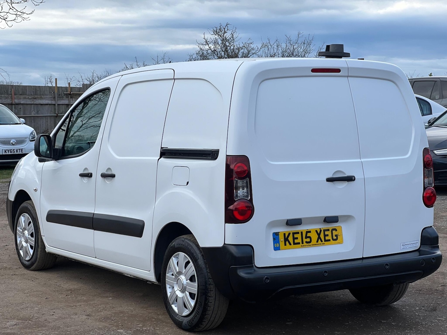 Used Peugeot Partner 2015 for sale - 77882082: Photo 6