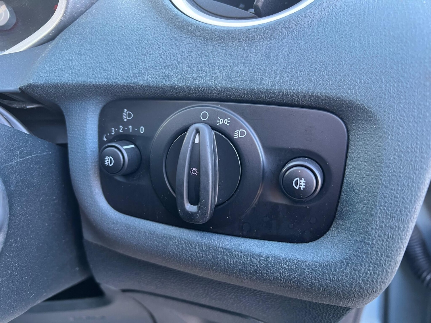 Used Ford Fiesta 2009 for sale - 77898475: Photo 52