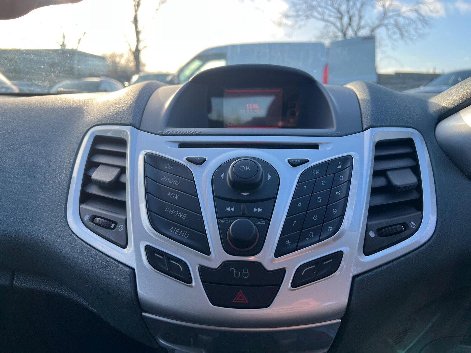 Used Ford Fiesta 2009 for sale - 77898475: Photo 55